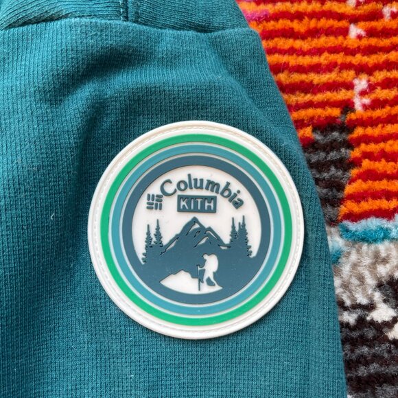 KITH FOR COLUMBIA GREEN MOCKNECK PULLOVER UNISEX SIZE L - Picture 7 of 7